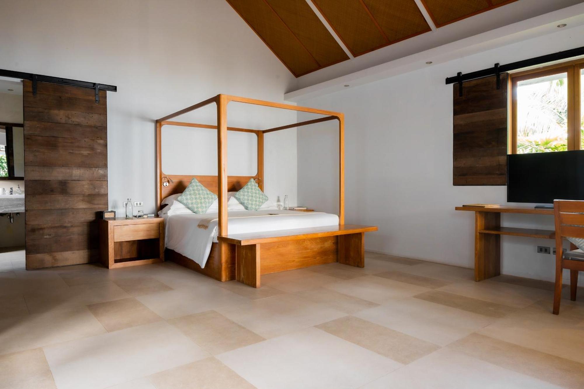 Hotel The Cove Panwa Beach Esterno foto