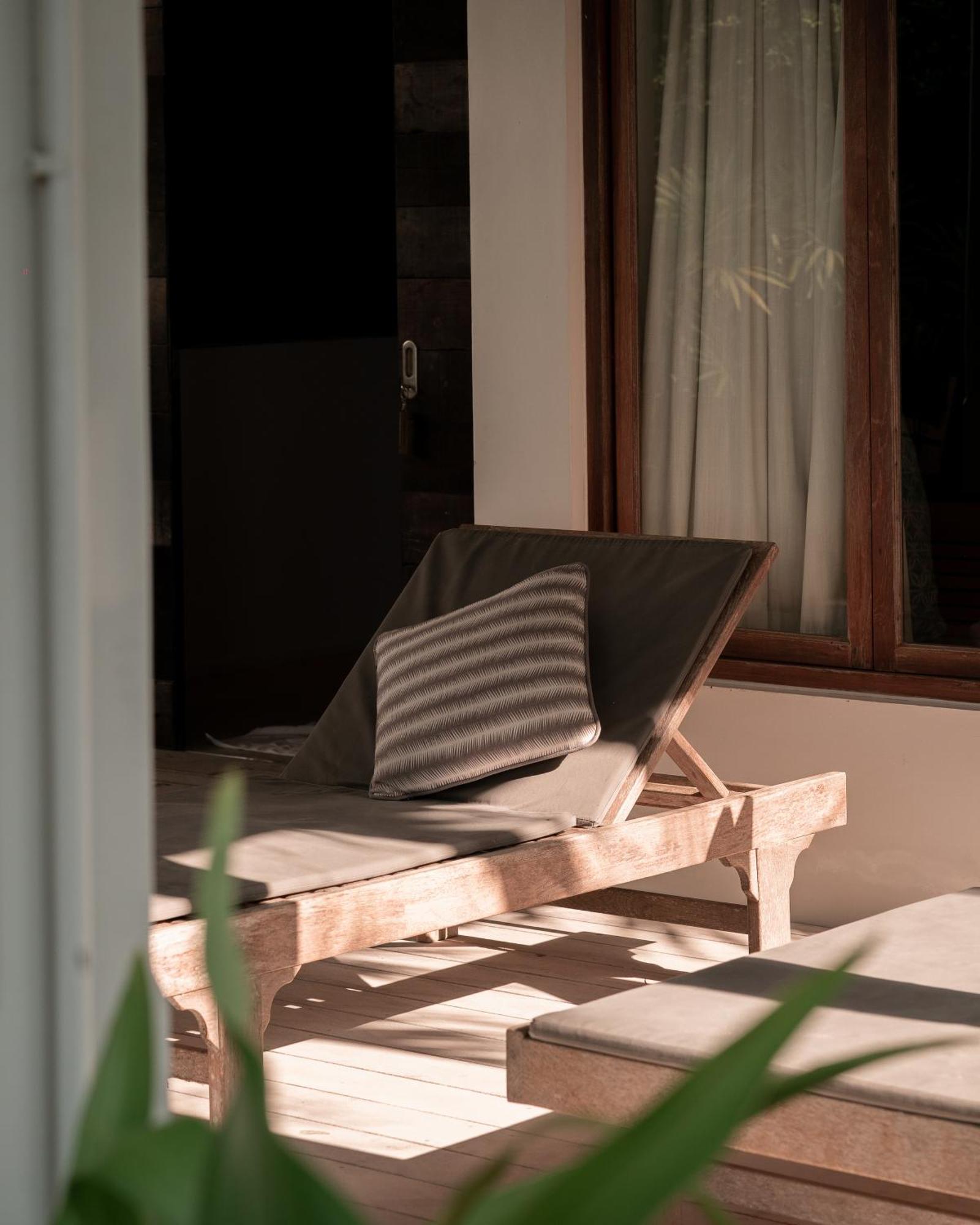 Hotel The Cove Panwa Beach Esterno foto